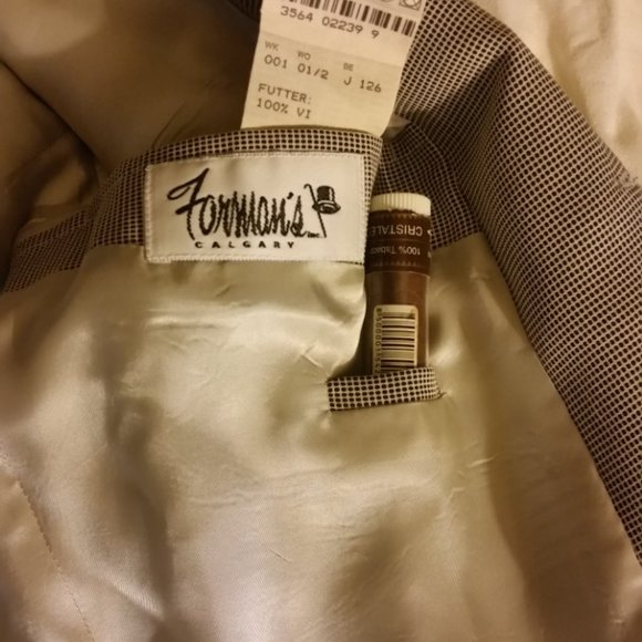 COPY - Hugo Boss sport coat, large, white & black check - Picture 2 of 4